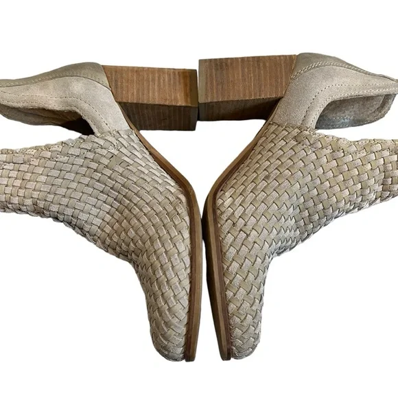 JOURNEE SIGNATURE Gray Side Cutout Kevona Woven Leather Booties, Sz 8.5 - Picture 8 of 15